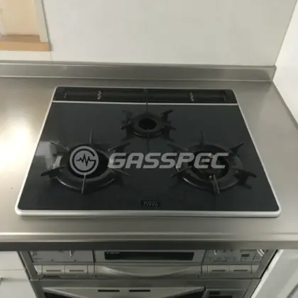 施工前のビルトインガスコンロ（RBG-RN31W5GA3X）