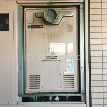 施工前の暖房熱源機（RUFH-2405AT2-5）