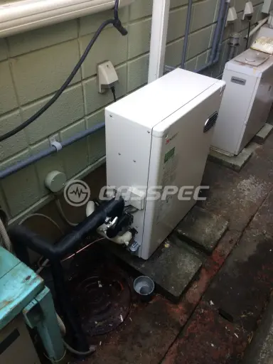施工後の給湯器（ノーリツ OTQ-4704SAY）
