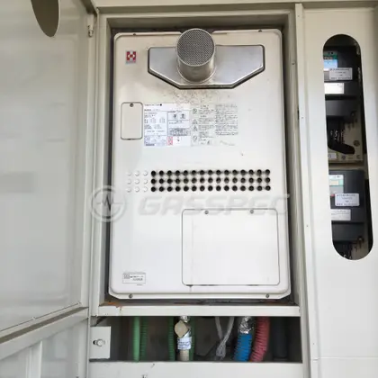 施工前の暖房熱源機（YG2454RTA）