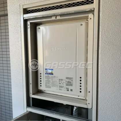 施工後の給湯器（ノーリツ GT-2470SAW-H BL）