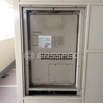 施工前の暖房熱源機（GTH-2417AWX3H-H）