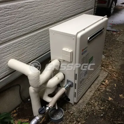施工後の給湯器（ノーリツ GT-C2452SARX-2 BL）