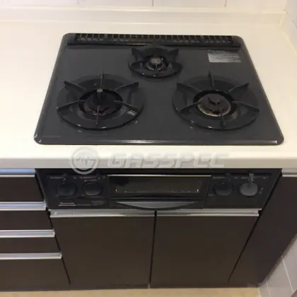施工前のビルトインガスコンロ（RBG-31A7S）