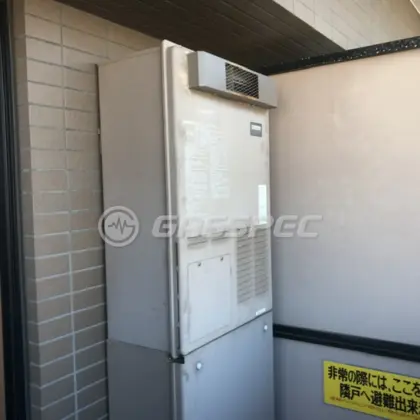 施工前の暖房熱源機（AT-4299ARSAW3Q-G）