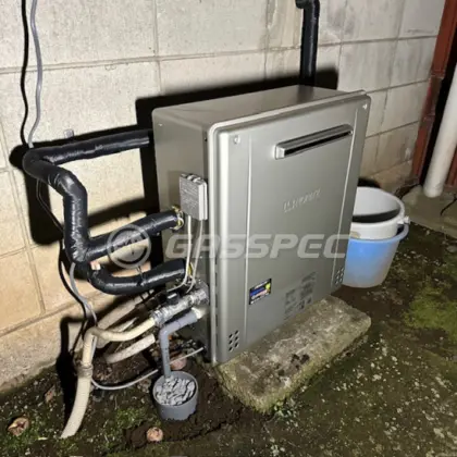 施工後の給湯器（ノーリツ GT-C2072SAR BL）