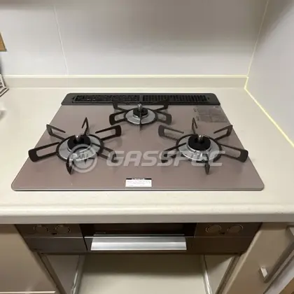施工後のビルトインガスコンロ（リンナイ RHS31W42J2RSTW）