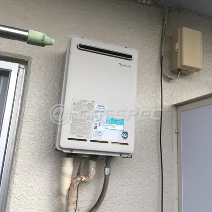施工前の給湯器（RUX-V2018W）