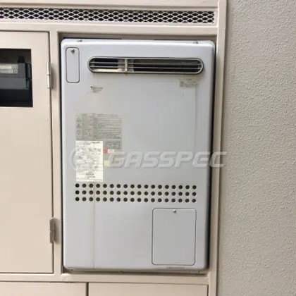 施工前の暖房熱源機（GTH-2401AWXH）