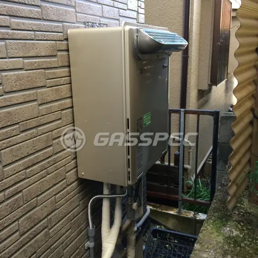 交換後の給湯器（リンナイ RUF-E2405AW(A)）
