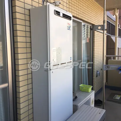 交換前の給湯器（リンナイ RUF-V2401SAW）