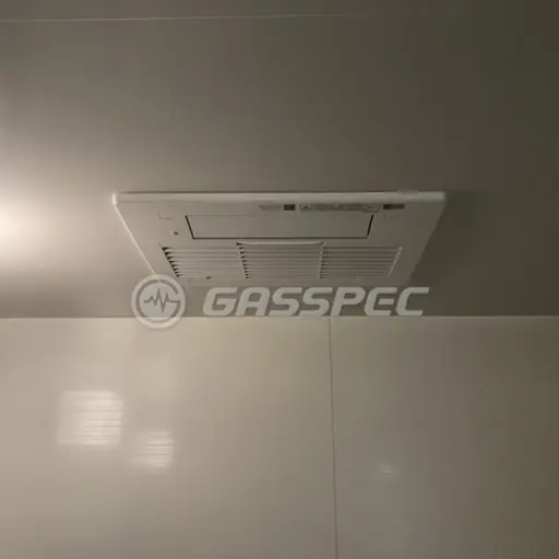 交換後の浴室乾燥機（リンナイ RBH-C3302K3P）