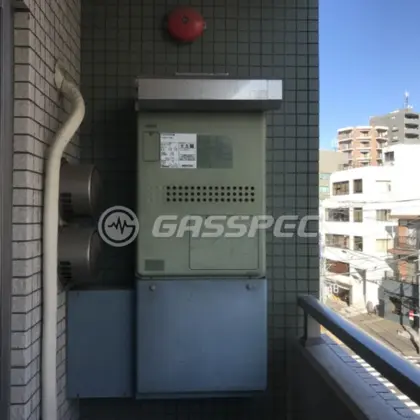 施工前の暖房熱源機（GTH-1617AWX3H-L）
