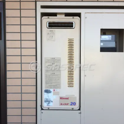施工前の給湯器（RUF-S2003SAW）