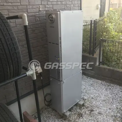 施工後の暖房熱源機（リンナイ RUFH-SE2408SAW2-3）