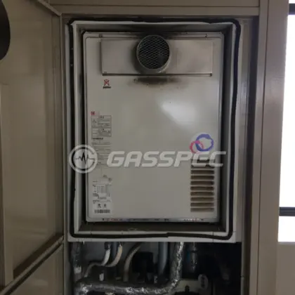 施工前の給湯器（TP-SP206SZT-1R）