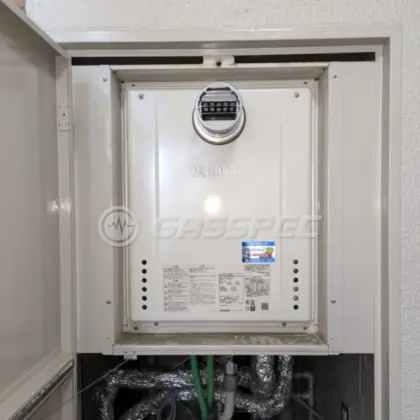 施工後の給湯器（ノーリツ GT-2470SAW-T BL）