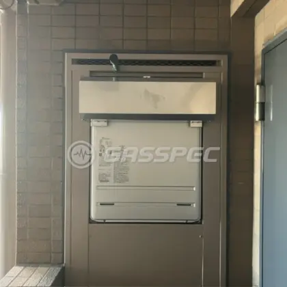 施工後の給湯器（パロマ FH-2423SAWL）