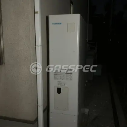 施工後のエコキュート（ダイキン EQA37YFTV）