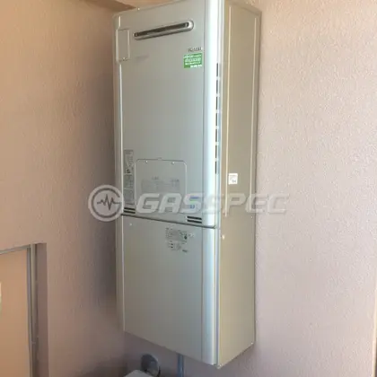 施工後の暖房熱源機（リンナイ RUFH-E2405AW2-3(A)）