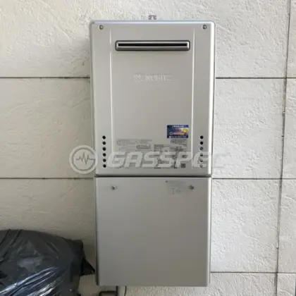 施工後の給湯器（ノーリツ GT-C2472SAW BL）
