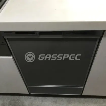 施工後のビルトイン食洗機（パナソニック NP-45MD9S）