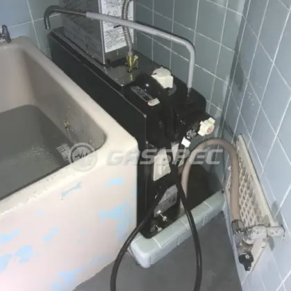 施工後の給湯器（ノーリツ GUQ-5DL BL）