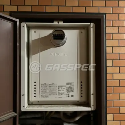 施工後の給湯器（ノーリツ GT-1670SAW-T BL）
