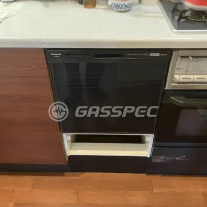 施工後のビルトイン食洗機（パナソニック NP-45RS9K）