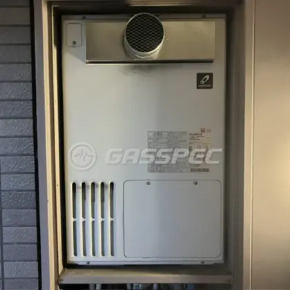 施工前の暖房熱源機（GH-2400ATH6）