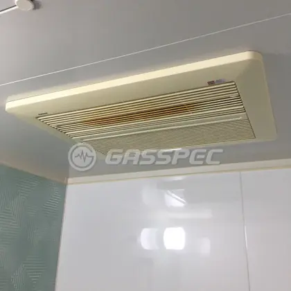 施工前の浴室乾燥機（ABD-28KED）