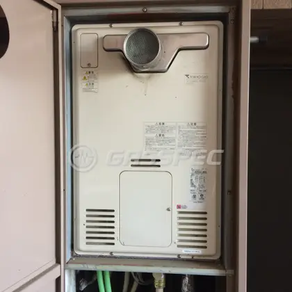 施工前の暖房熱源機（RUFH-2405AT2-3）
