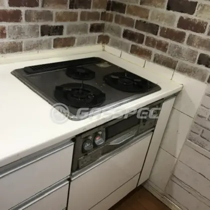 施工前のビルトインガスコンロ（PKD-35EHAV-R）