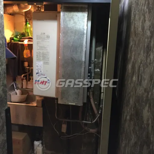 交換前の給湯器（ノーリツ GQ-5011WZ-F）