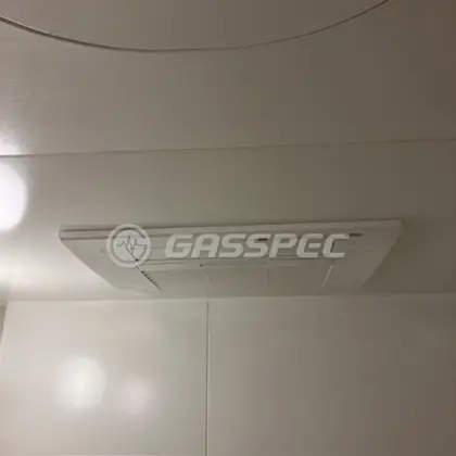 施工後の浴室乾燥機（リンナイ RBH-C4102K3P）