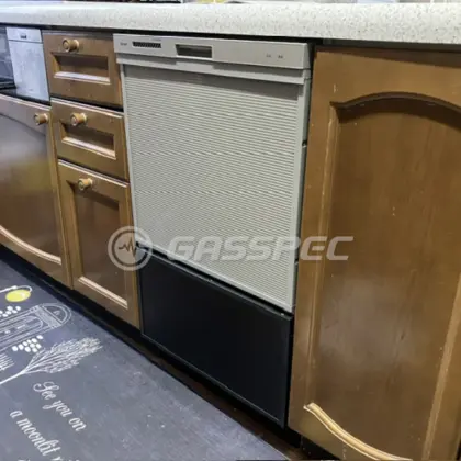 施工後のビルトイン食洗機（リンナイ RSW-C402CA-SV）