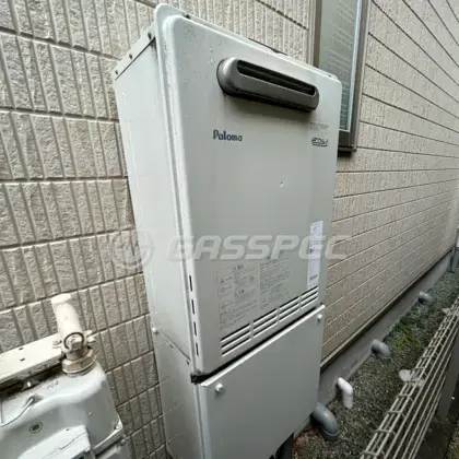 施工前の給湯器（FH-E204AWDL(E)）
