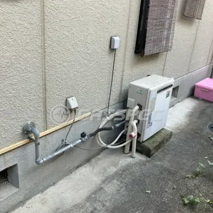 施工前の給湯器（RUF-A1610SAG）