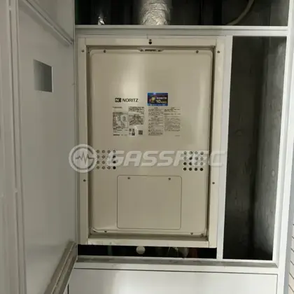 施工後の暖房熱源機（ノーリツ GTH-2454AW6H-H BL）