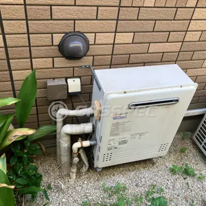施工前の給湯器（GT-C2452SARX-2）