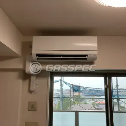 施工後のエアコン（三菱 MSZ-GV5626S-W）
