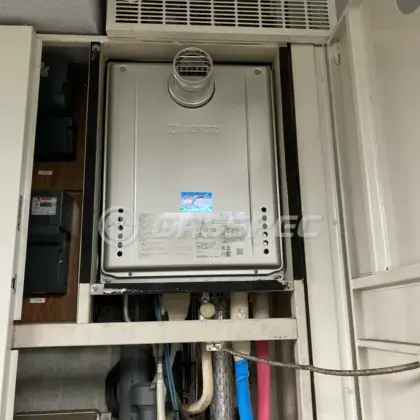 施工後の給湯器（ノーリツ GT-C2472SAW-T-1 BL）
