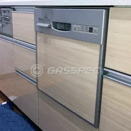 施工前のビルトイン食洗機（RKW-403A-SV）