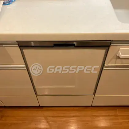施工後のビルトイン食洗機（パナソニック NP-45BD1S）