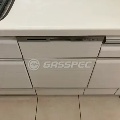 施工前のビルトイン食洗機（NP-P45ME1W）