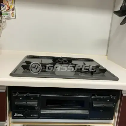 施工前のビルトインガスコンロ（RBG-31A8S）
