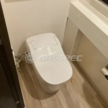 施工後のトイレ（パナソニック XCH1601PWSK）