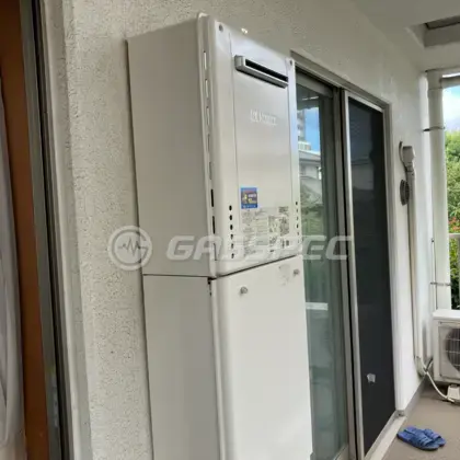 施工後の給湯器（ノーリツ GT-2470AW-1 BL）