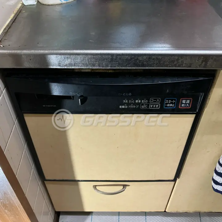 交換前のビルトイン食洗機（パナソニック NP-P45X1P1AA）