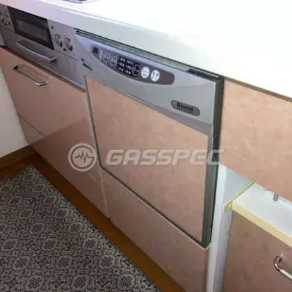 施工前のビルトイン食洗機（RKW-455C-SV）